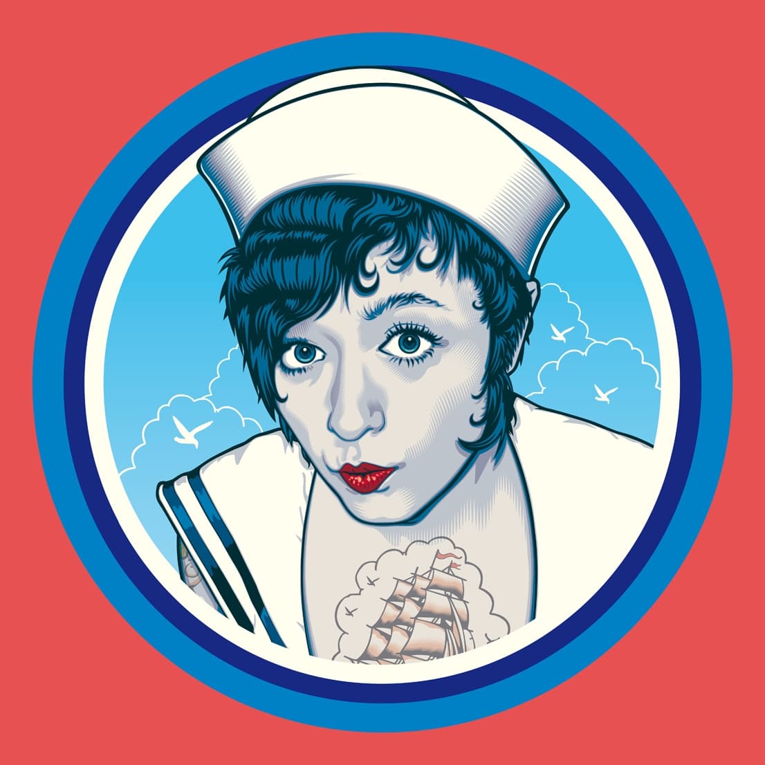 Une femme avec un uniforme de marin et un chapeau de marin en blanc sur fond bleu et rouge. Elle présente un tatouage de bateau sur la poitrine.